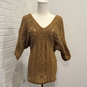 Romeo & Juliet Couture Camel Colored V-Neck Sweater